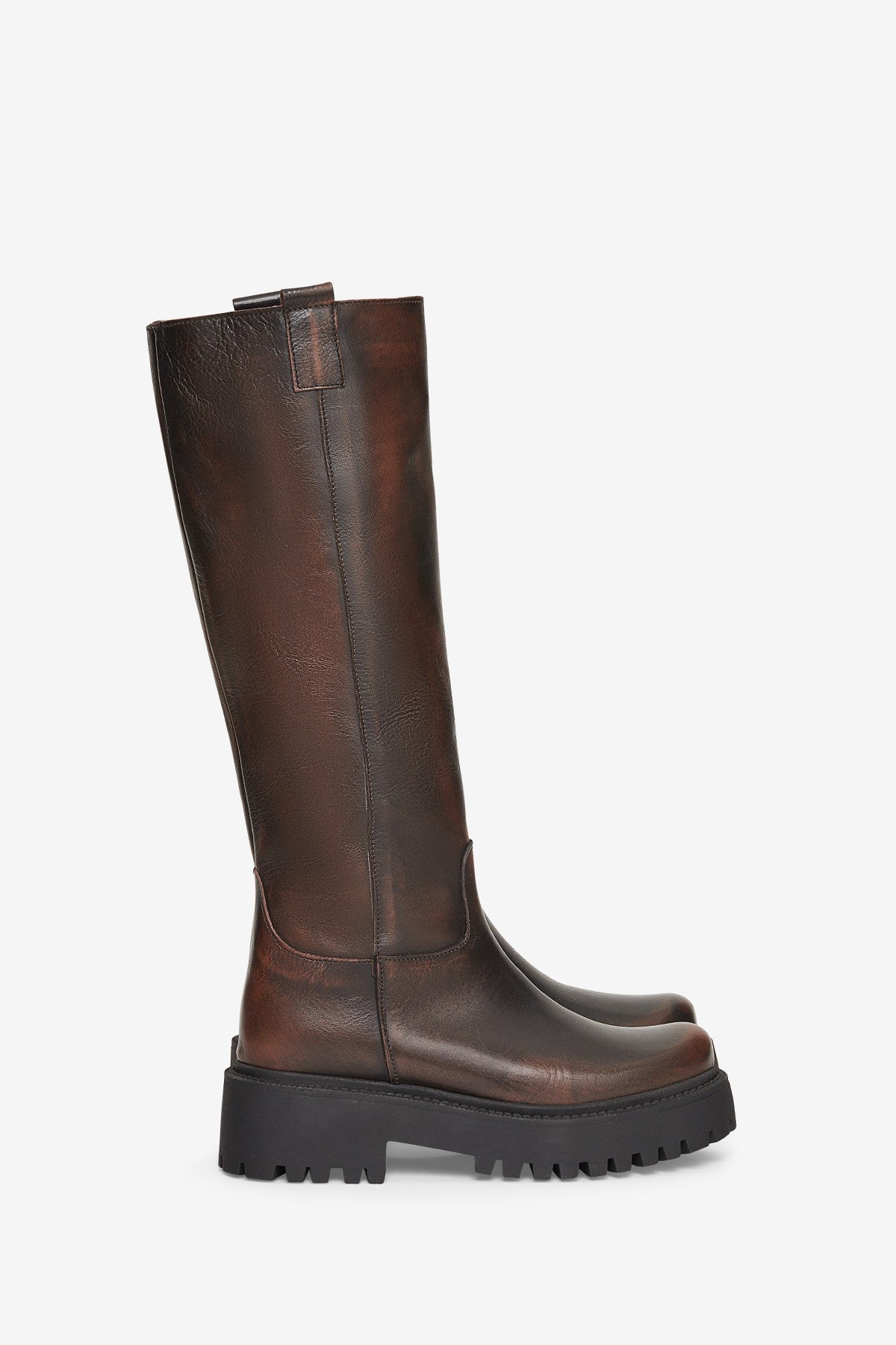 Biker in pelle con suola in gomma