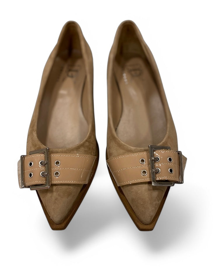 BALLERINA IN CAMOSCIO CON FIBBIA