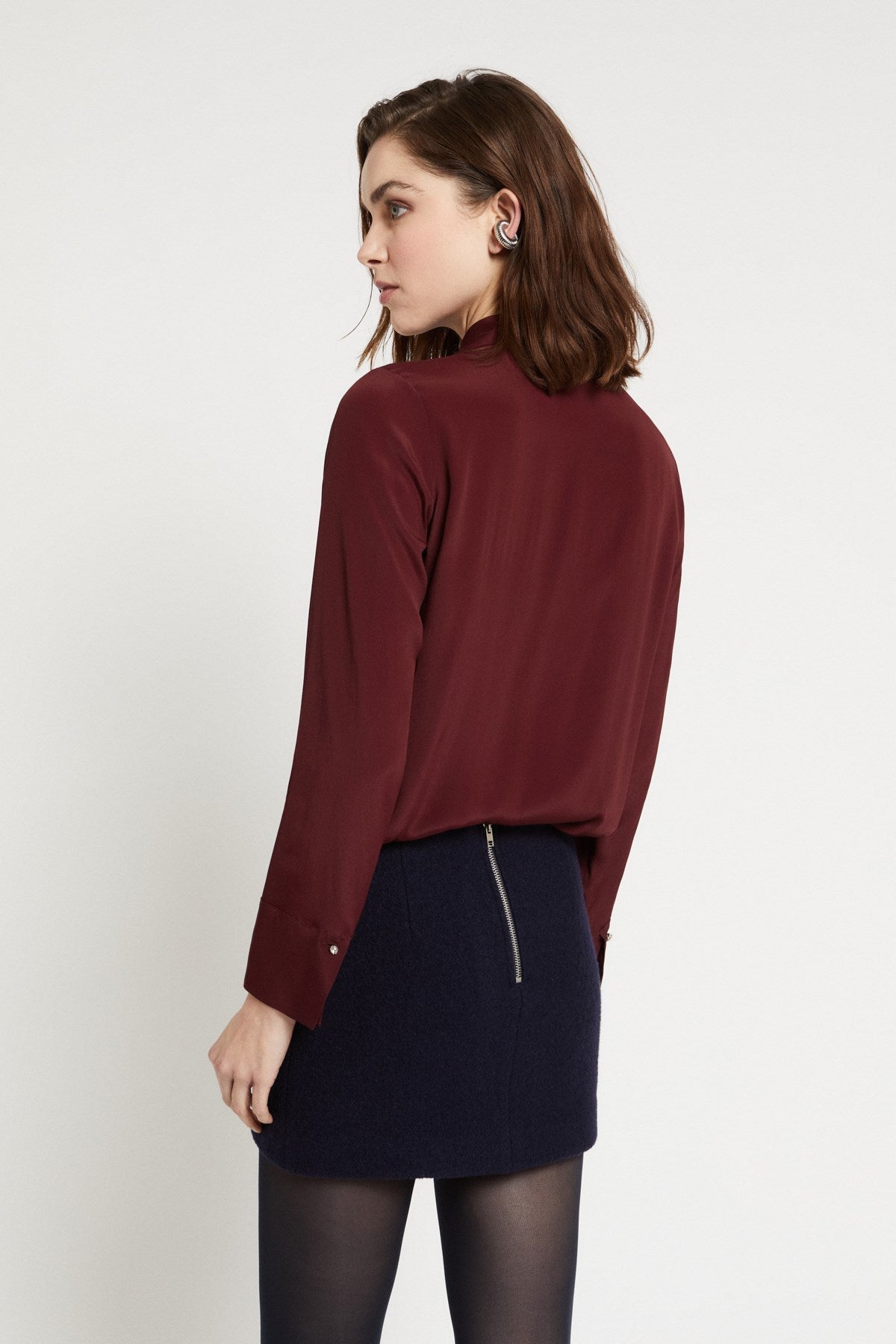 Camicia Fluida con Scollo a Intaglio