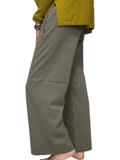 PANTALONE CON ELASTICO IN VITA